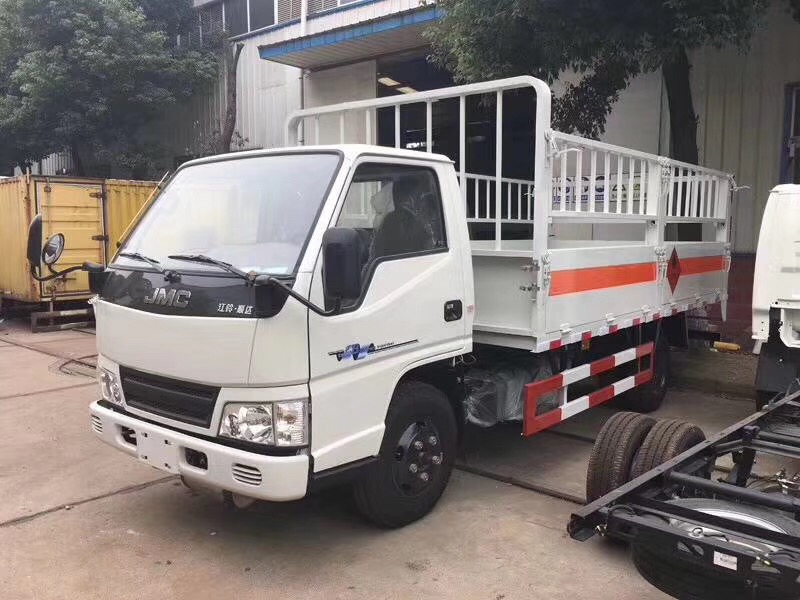 湖北程力江鈴順達4米2氣瓶運輸車 (8)