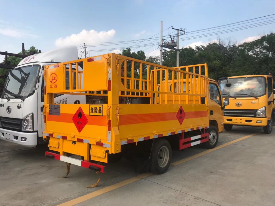 湖北程力躍進小福星小型氣瓶運輸車 (9)